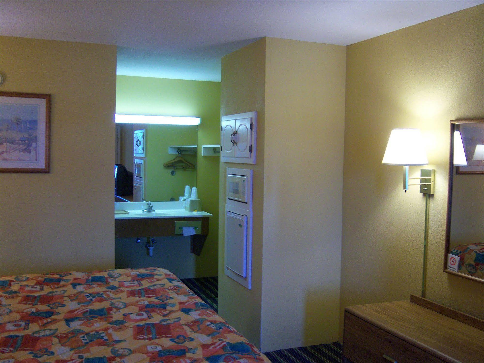 Days Inn Guntersville Ngoại thất bức ảnh